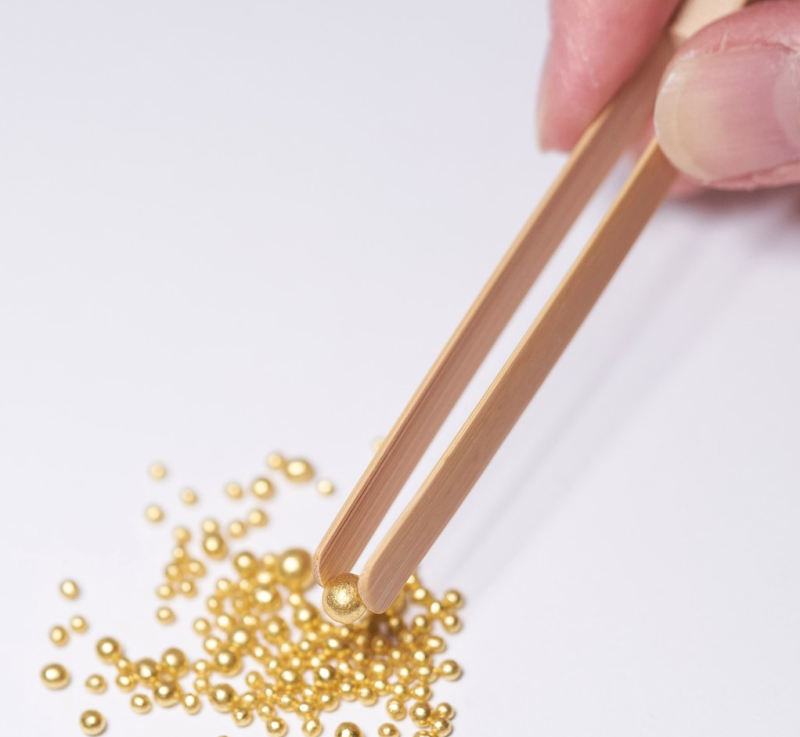 Arazan Gold Leaf Sugar Pearls 2.5g - Image 2