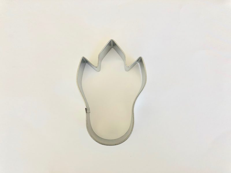 Dinosaur foot cutter