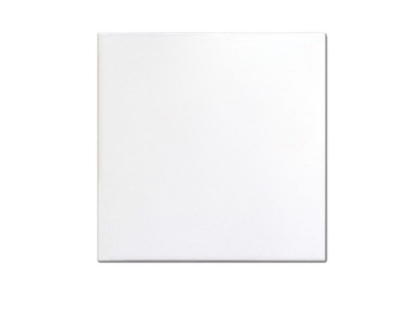 Loyal Masonite 16in White Square Cake Board