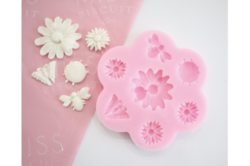 Critters and Flowers Silicone Mould