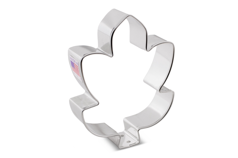 Ann Clark Hawthorn Leaf Cookie Cutter