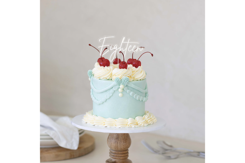 Silver : Clear Layered Cake Topper - Eighteen