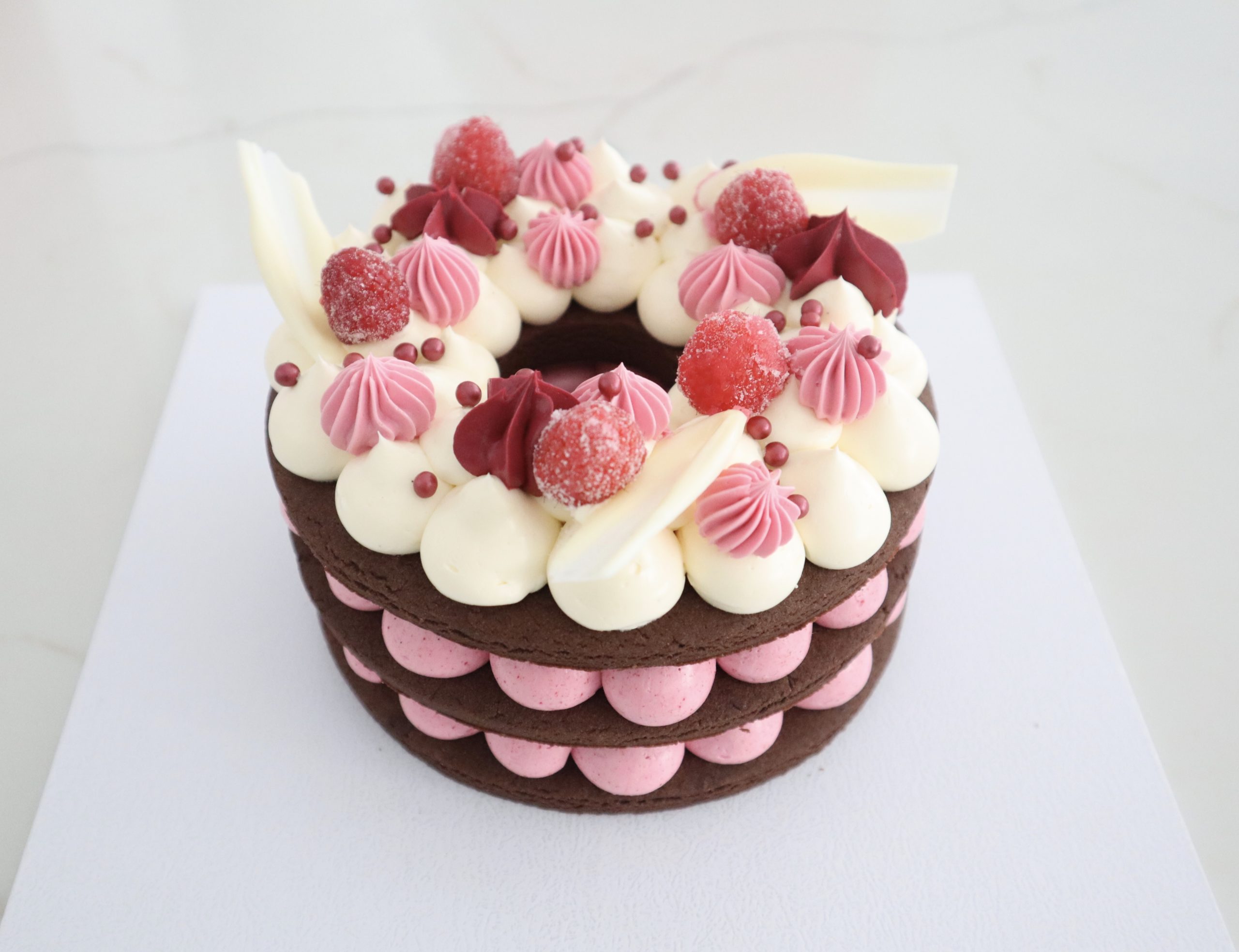 Raspberry Kisses Cookie Cake Class