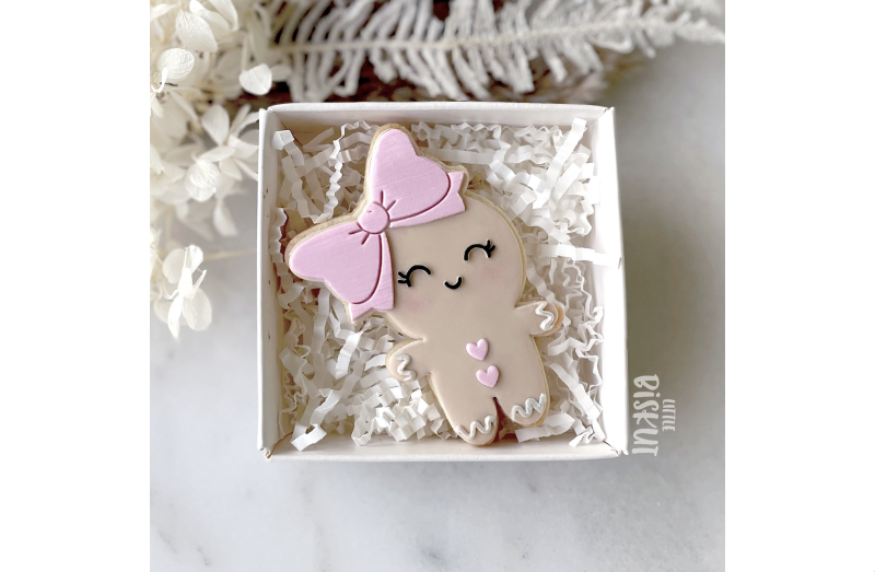 Gingerbread Girl with Bow Debosser and Cookie Cutter Set - Little Biskut