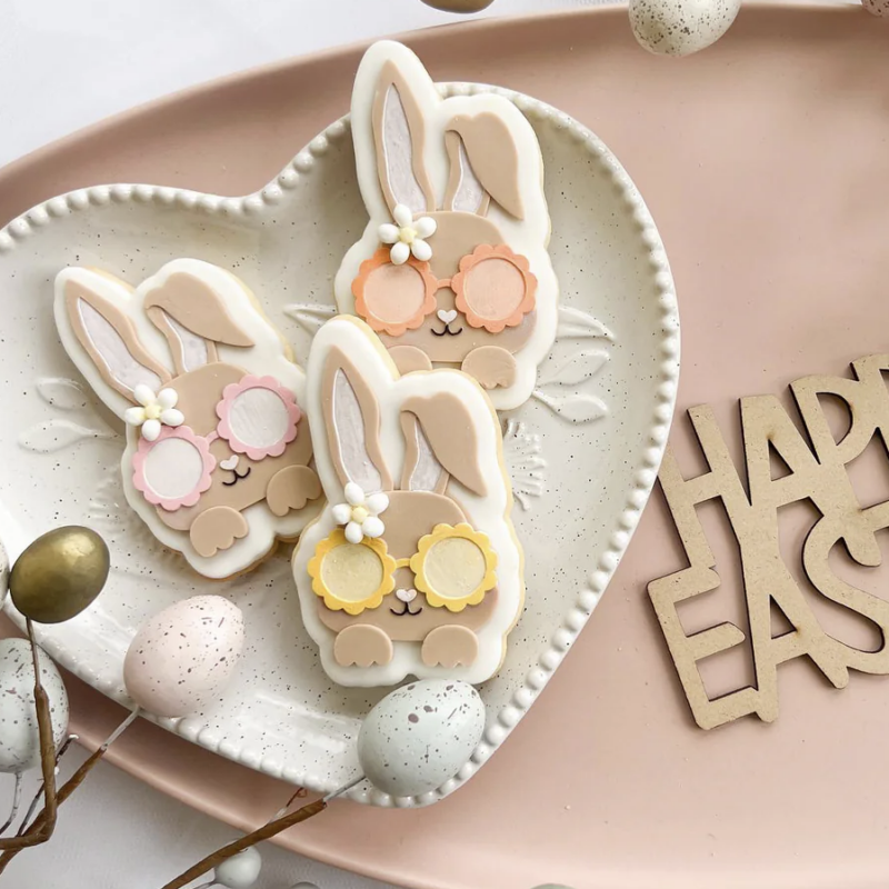 Groovy Bunny Head Debosser and Cutter by Cooki Co Cuts