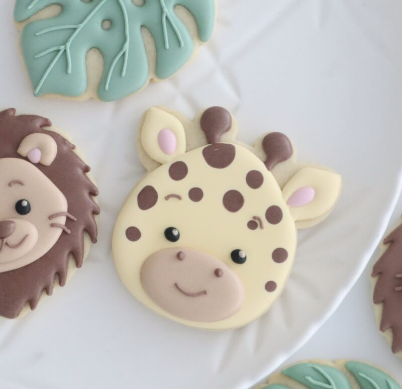 Miss Biscuit Giraffe Face Cookie Cutter