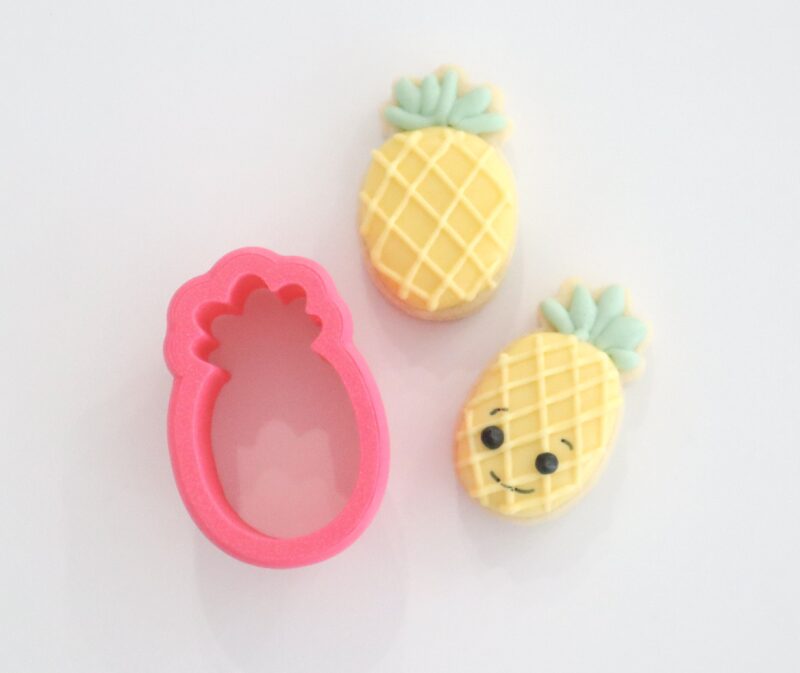 Miss Biscuit Mini Pineapple Cutter