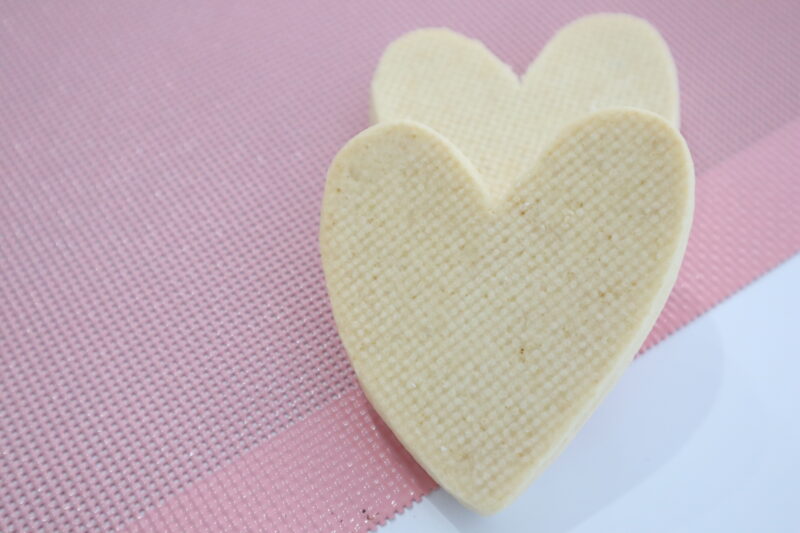 Miss Biscuit Mesh Mat