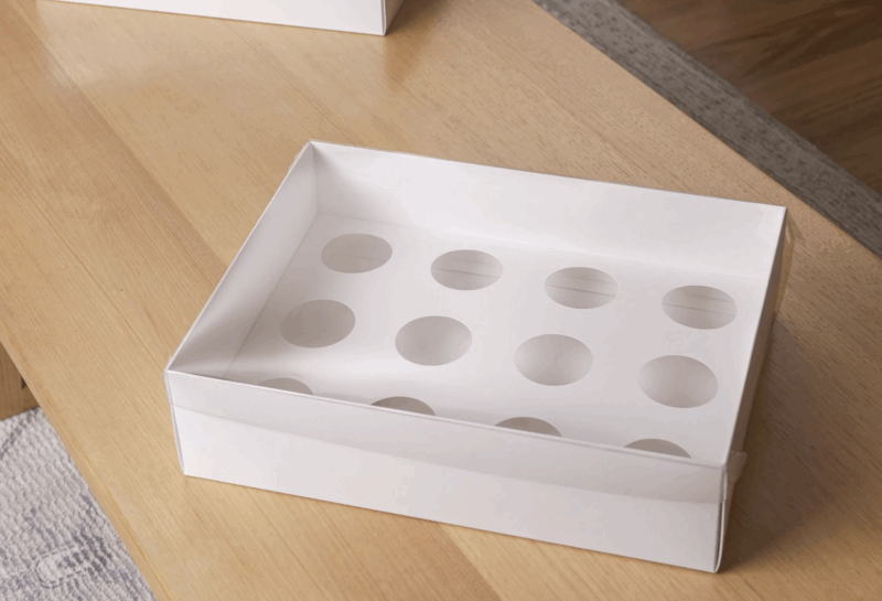 Bouquet Cakes 12 cupcake box