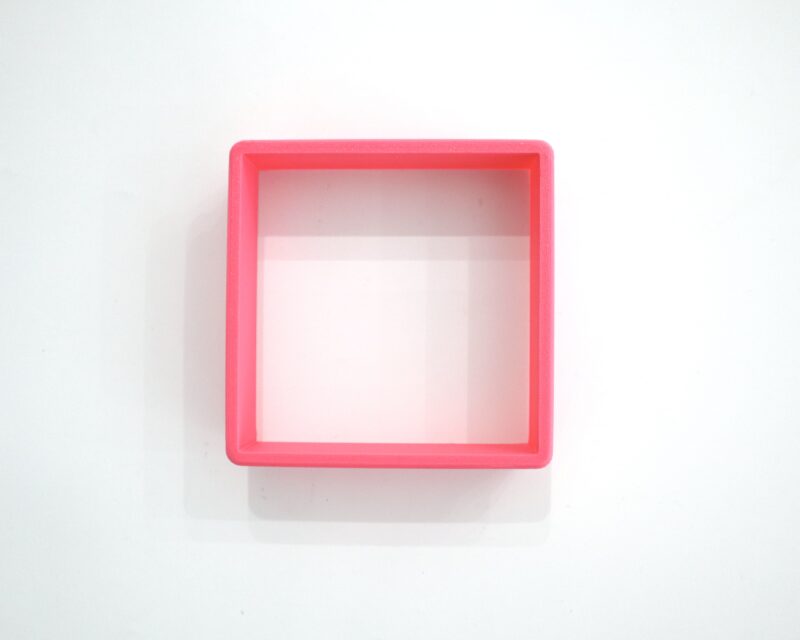 Miss Biscuit Square 75mm