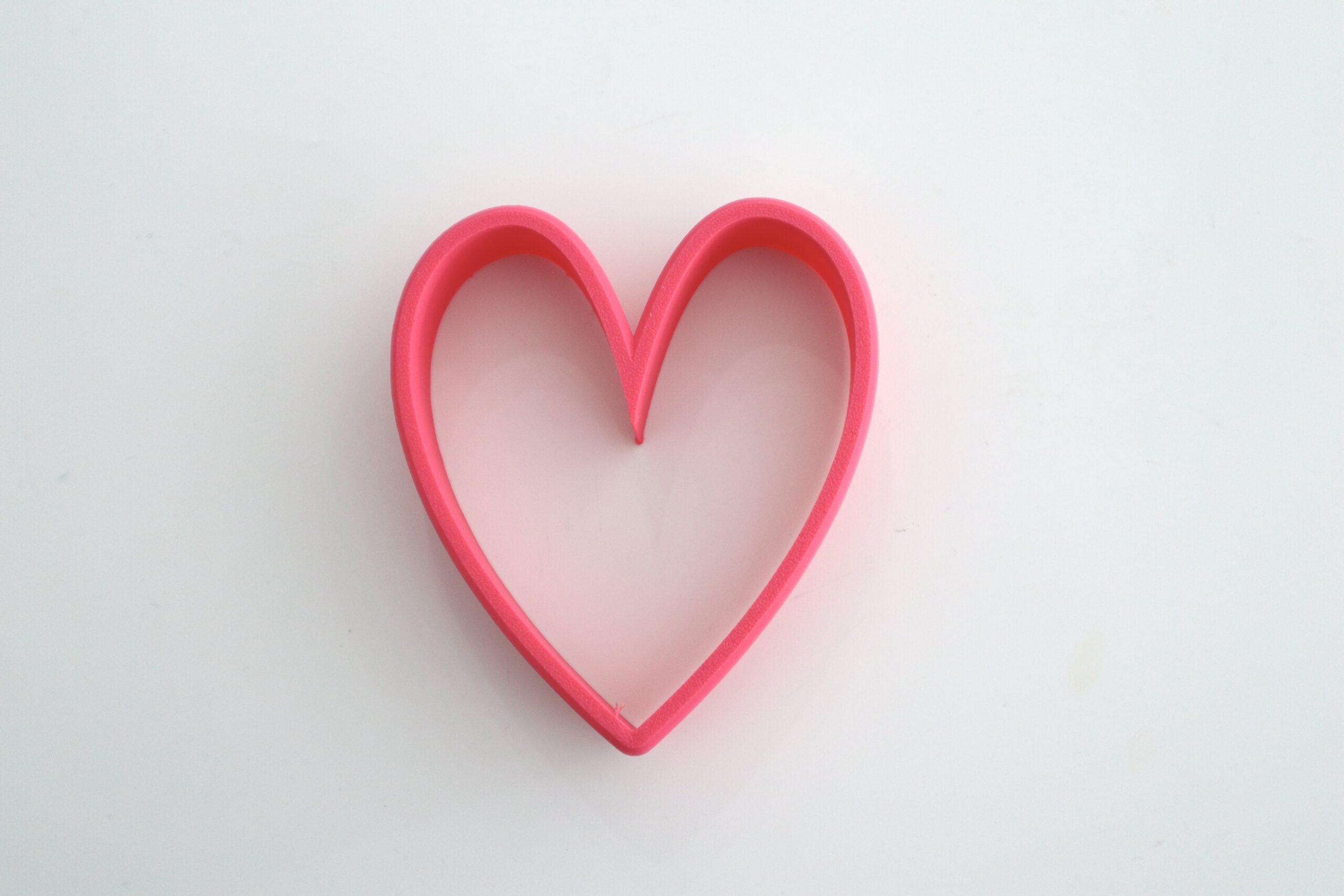 MISS BISCUIT ELONGATED HEART COOKIE CUTTER