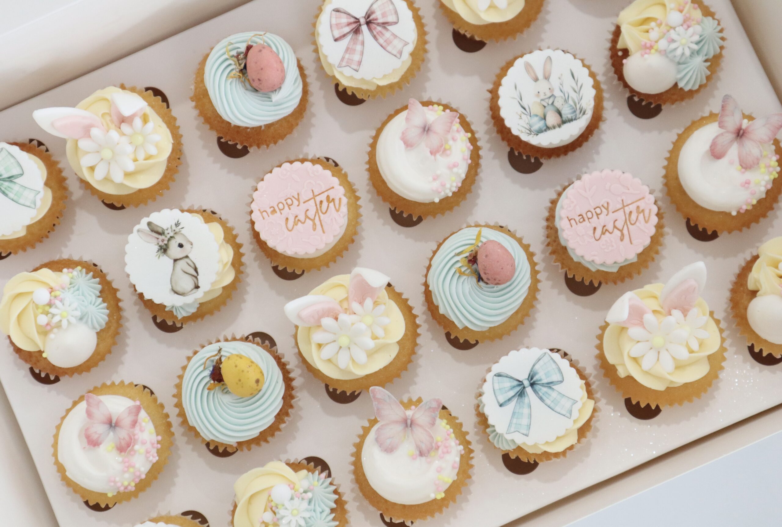 Blush and Bloom Easter Mini Cupcake Class