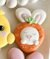 MB Easter meadow Mini Bunny in Carrot Cutter