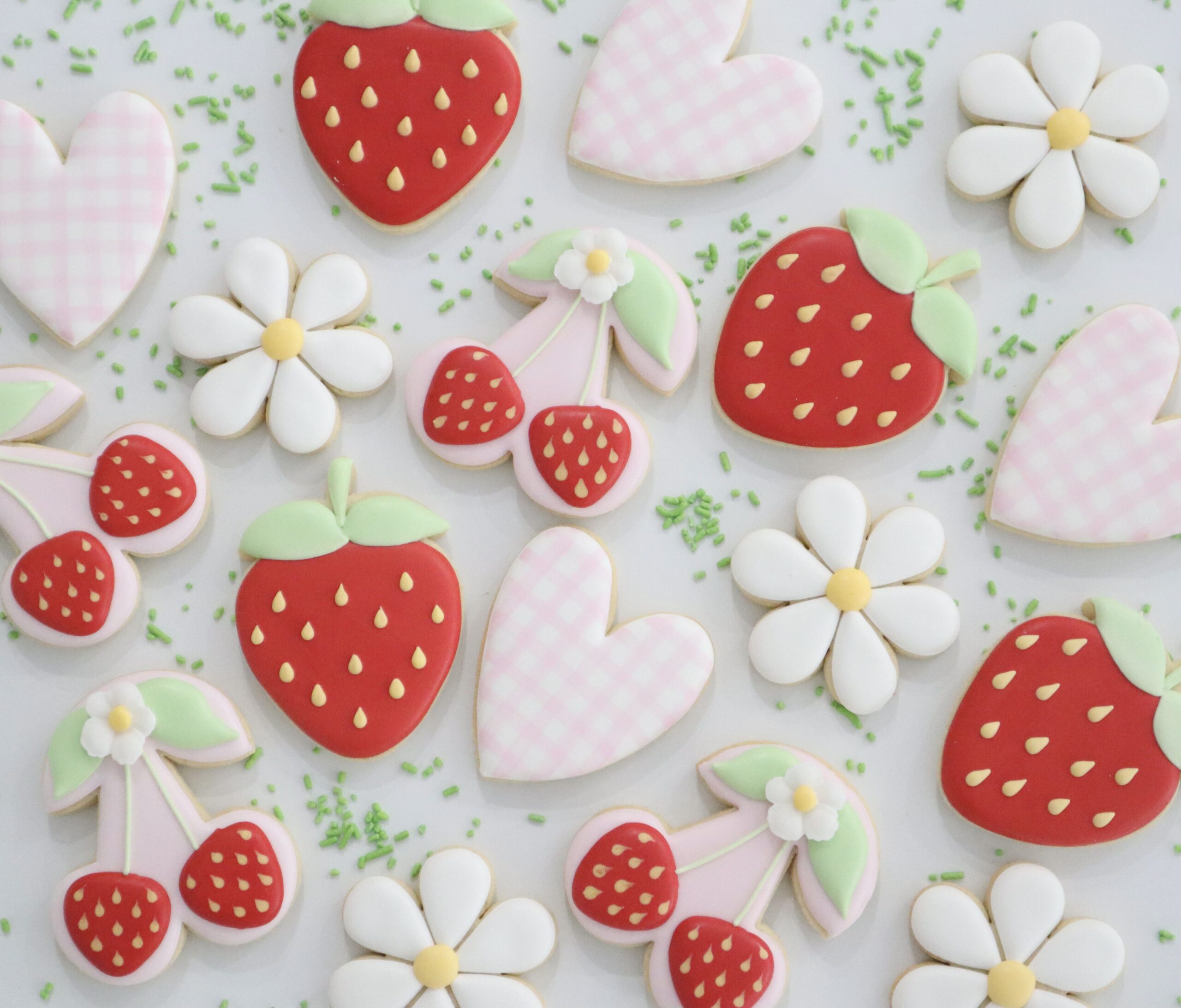 Strawberry Fields Beginner 2 hour royal icing class